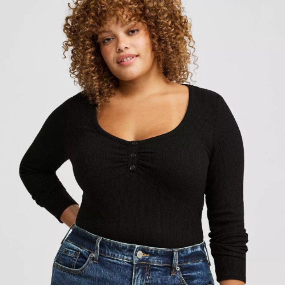 Torrid Thermal V Neck Long Sleeve Cinched Henley Size 3